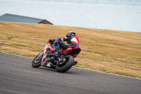 anglesey-no-limits-trackday;anglesey-photographs;anglesey-trackday-photographs;enduro-digital-images;event-digital-images;eventdigitalimages;no-limits-trackdays;peter-wileman-photography;racing-digital-images;trac-mon;trackday-digital-images;trackday-photos;ty-croes